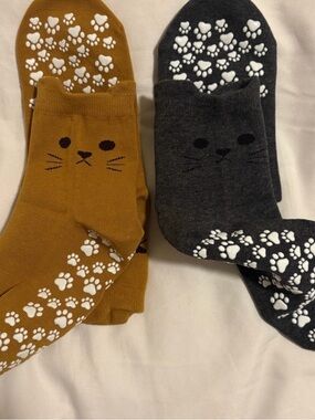 Cat Face Non-Slip pilates socks  - Mustard & Charcoal